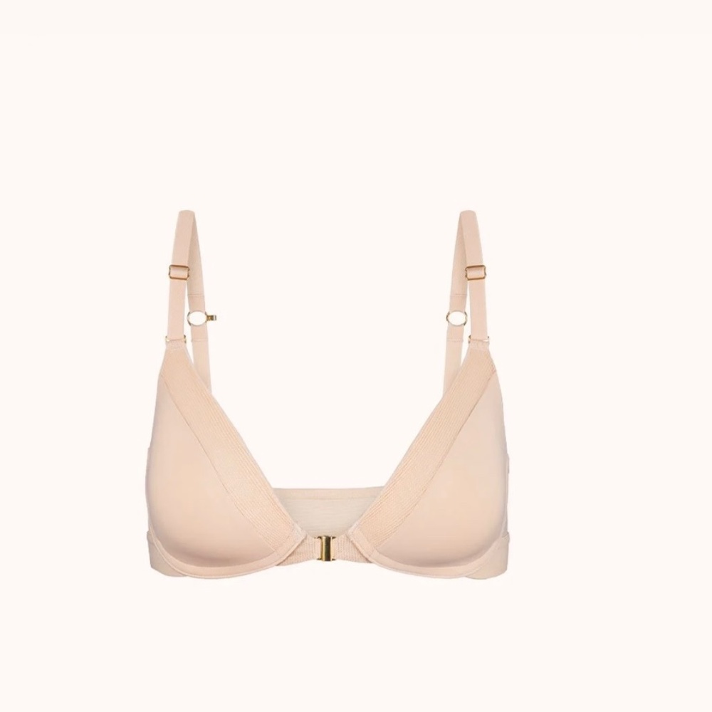 Lively front close no wire bra NEW!